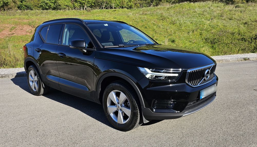 VOLVO XC40 2.0 D3 Momentum