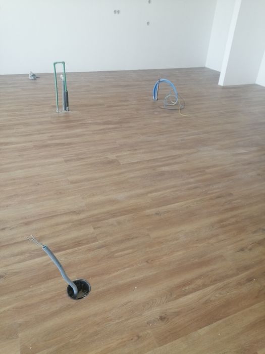 Aplicação de pisos flutuante