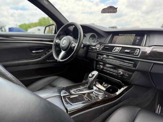 2015 BMW 5 Series 528i