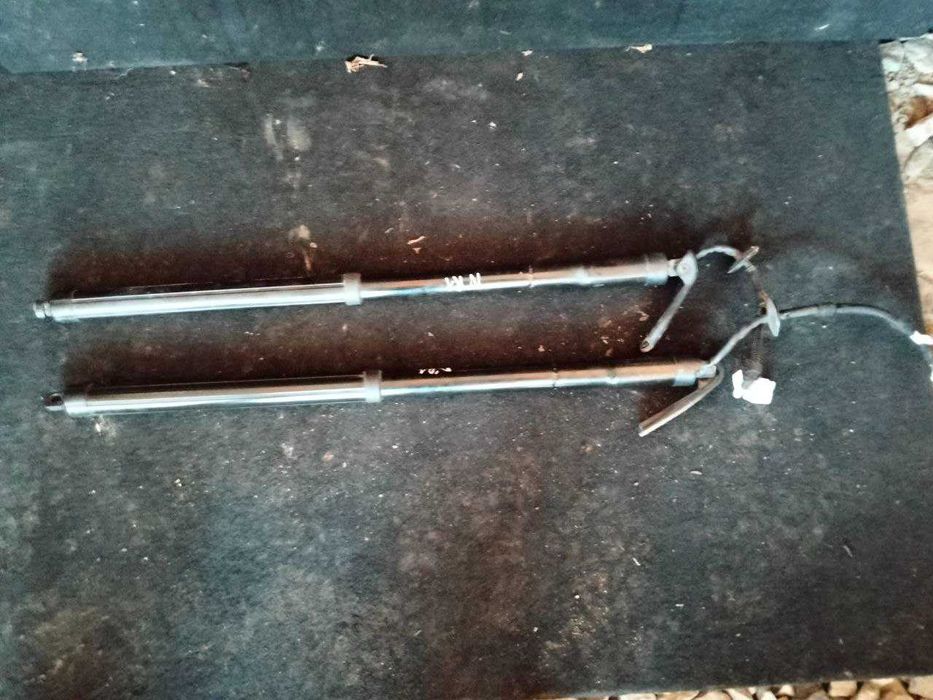 Амортизатори ляди електричні Нісан Рог Nissan Rogue 2014 2020 Розборка