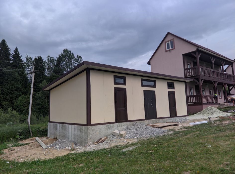 Маф. Склад. Ангар. Сендвіч панелі