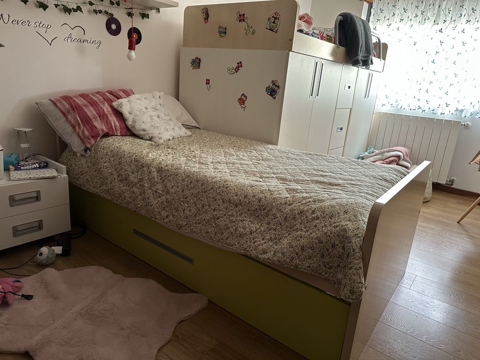 Beliche com armário