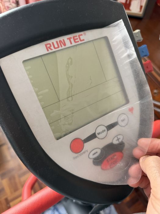 Bicicleta Estática RUNTEC — Quase Nova — Silenciosa