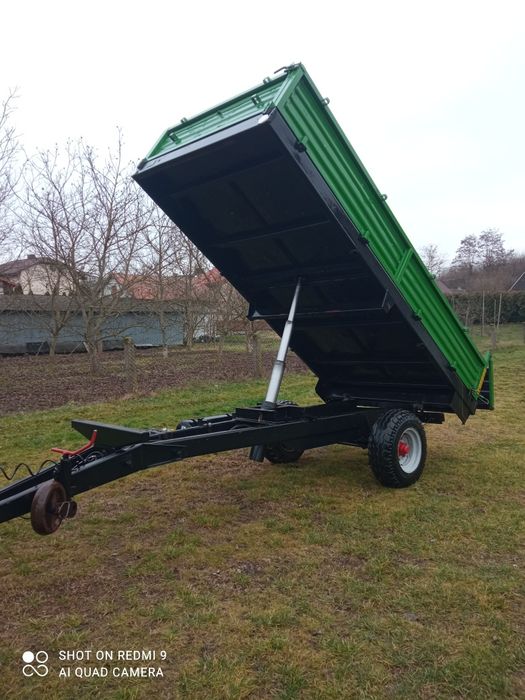 Przyczepa wywrotka jednoosiowa