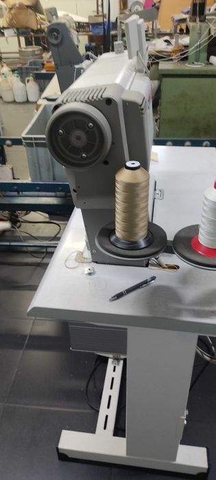 Máquina costura para calçado
