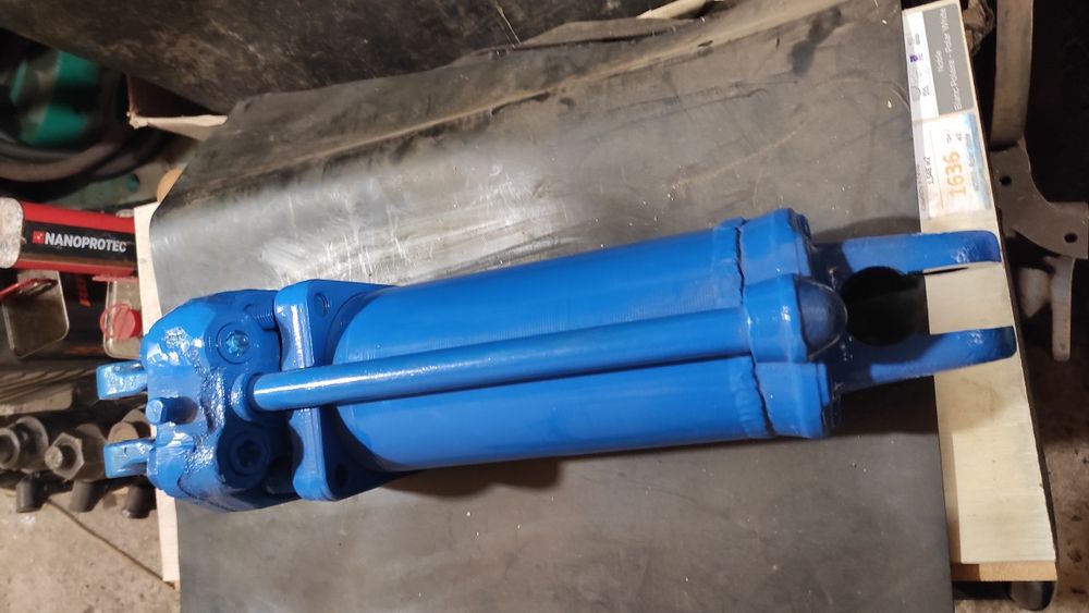 Гідроцілиндр Ц100 /40*200. МТЗ.ЮМЗ. Сільхозмашін.