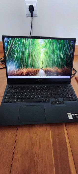 Vendo portátil Lenovo Legion 5 15ACH6H para peças (ler atentamente a descrição!)