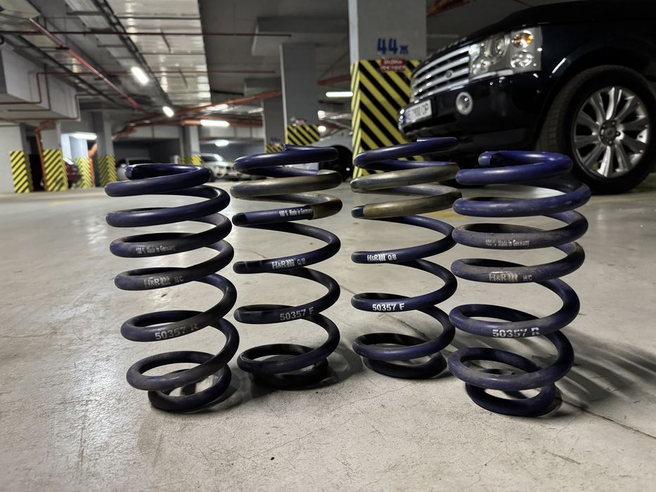 Пружины занежения H&R Ауди