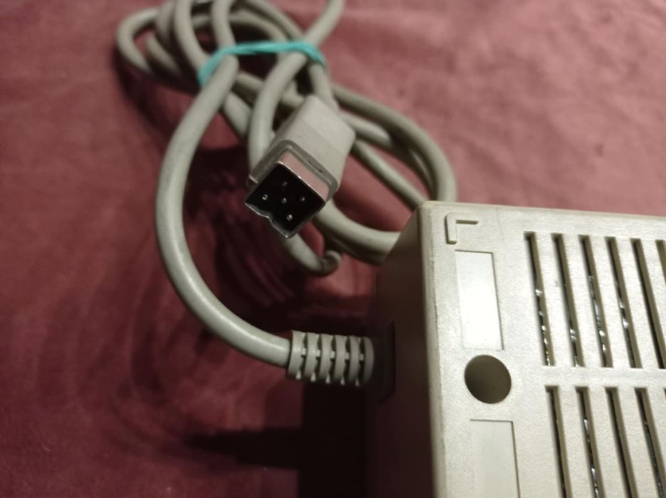 Zasilacz do komputera Commodore Amiga 500 oryginalny