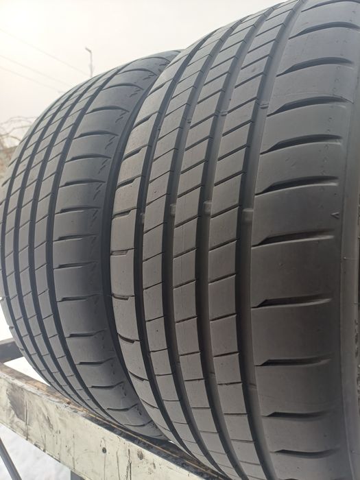 225/40/18 Sprzedam parę opon letnich Bridgestone Potenza