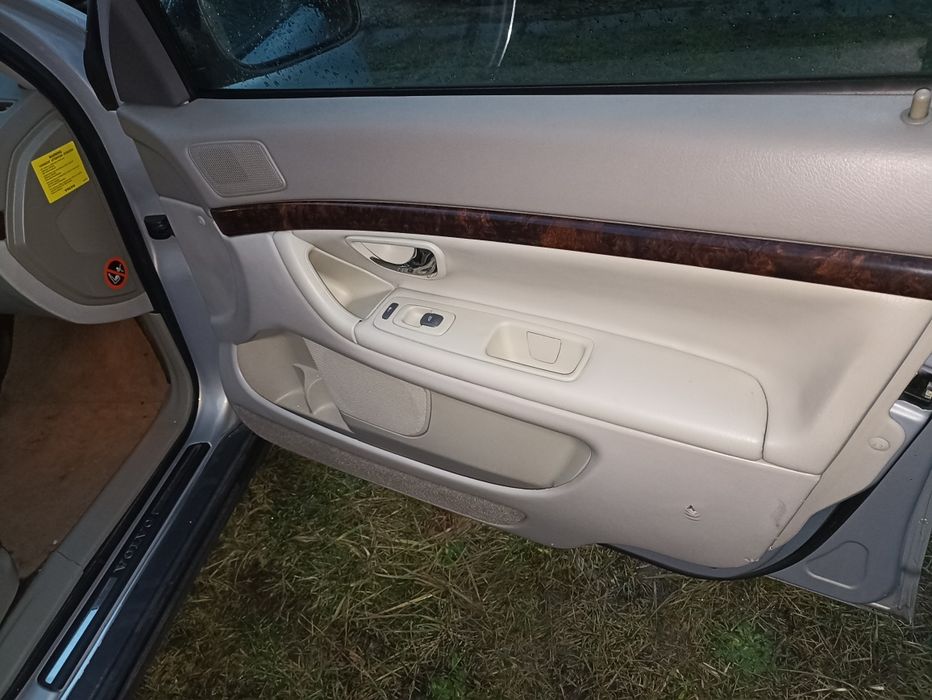 Volvo S80 Fotele Boczki Kanapa