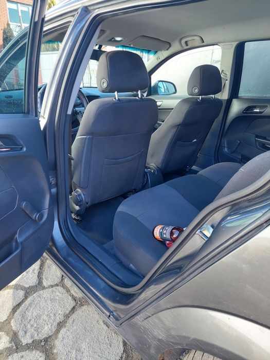 Продам Опель астра Н 1.6 газ-бензин 2011р.в  5500$