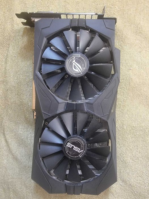 Karta graficzna Asus RX570 8GB