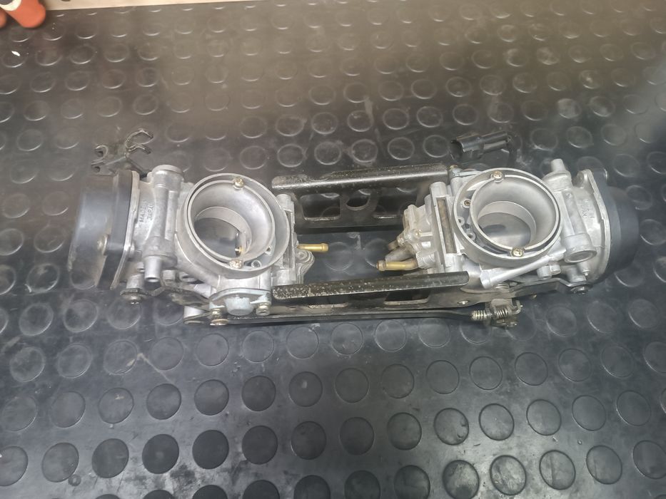 Suzuki SV 650 99 -02 gaźniki