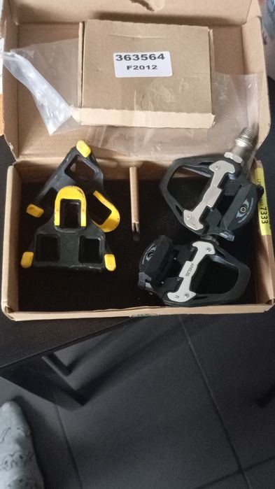 Pedais clipless novos64553248842881121