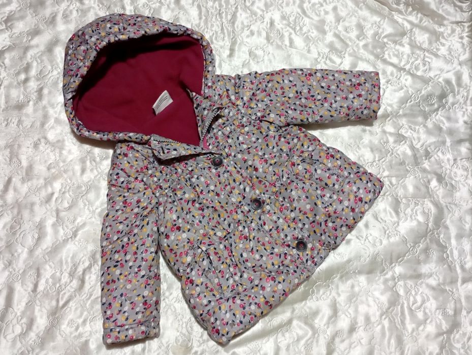 Весняна, демісезонна куртка на дівчинку 12-18 міс.