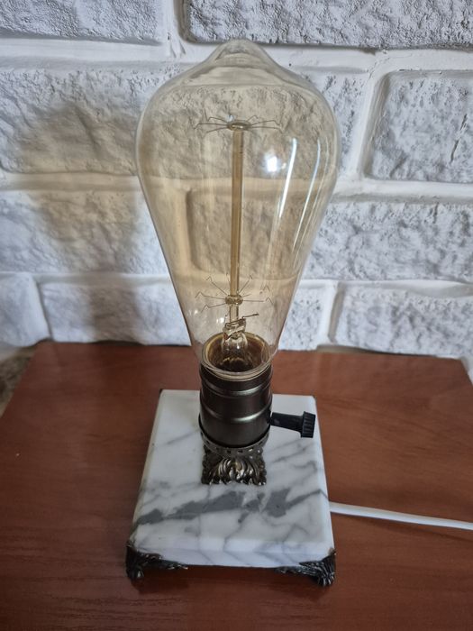 Piękna lampa dekoracyjna