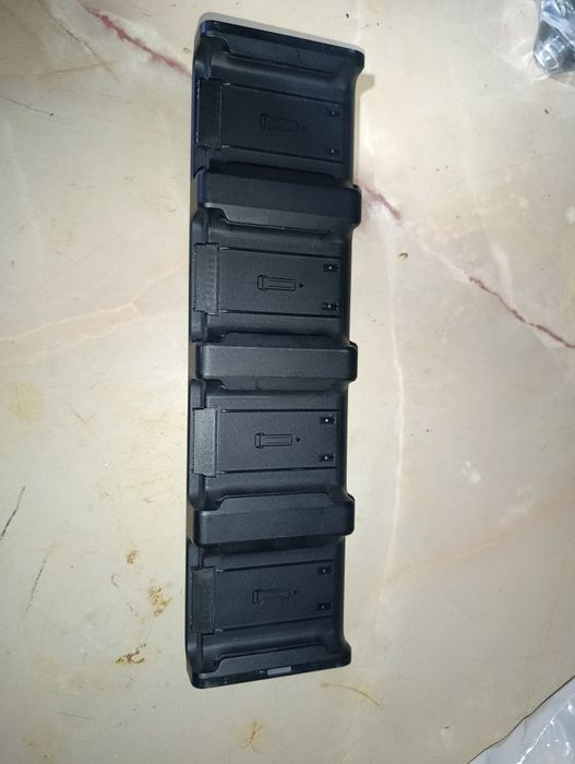 Продам зарядний хаб DJI Matrice 4 Series Charging Hub.