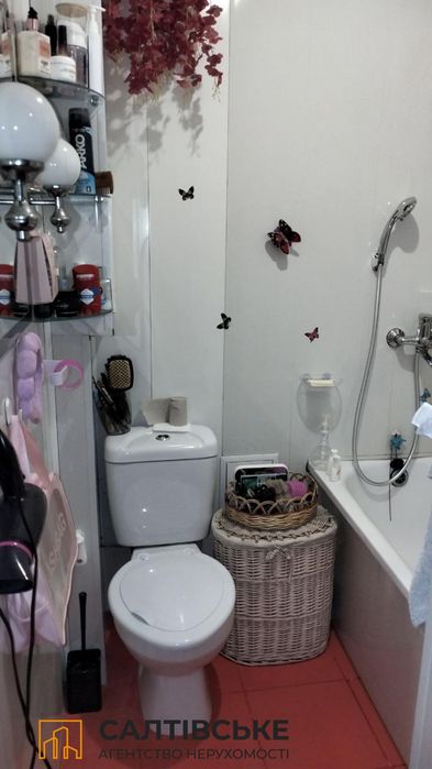 4766-ИК Продам 2К гостинку на Салтовке Медкомплекс 627 м/р