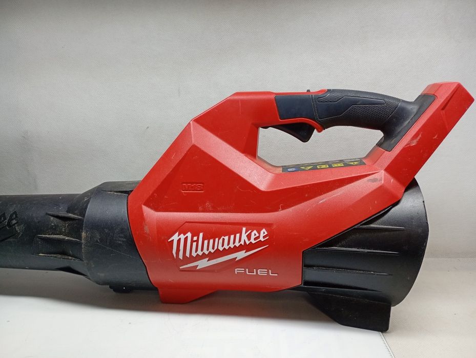 Dmuchawa Milwaukee M18 FBLG3