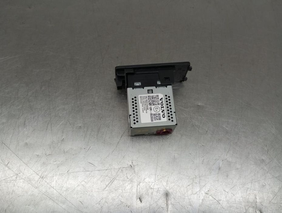 Módulo USB / AUX / IPOD VOLVO XC60 II (246)