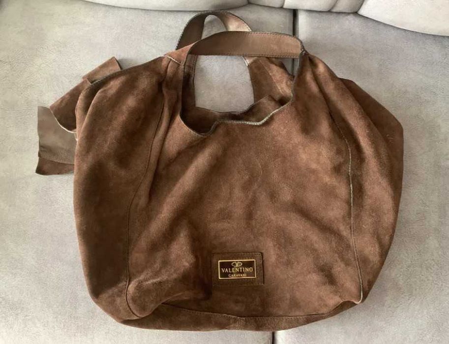 Замшевая сумка Valentino Garavani. Франция