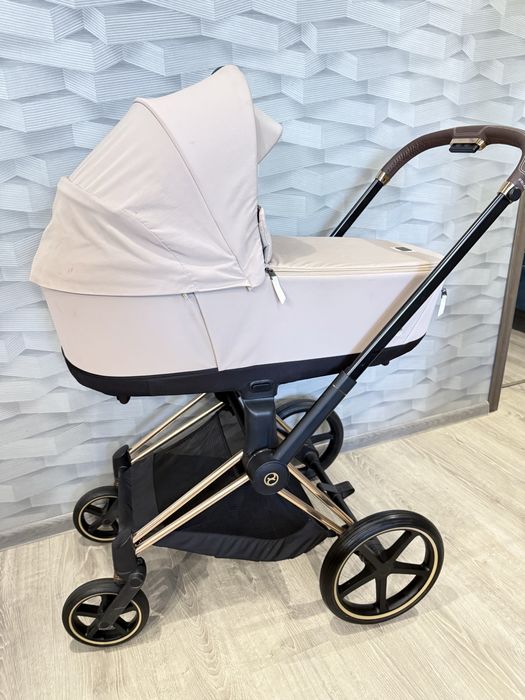 Продам дитячу коляску Cybex Priam Cozy Beige