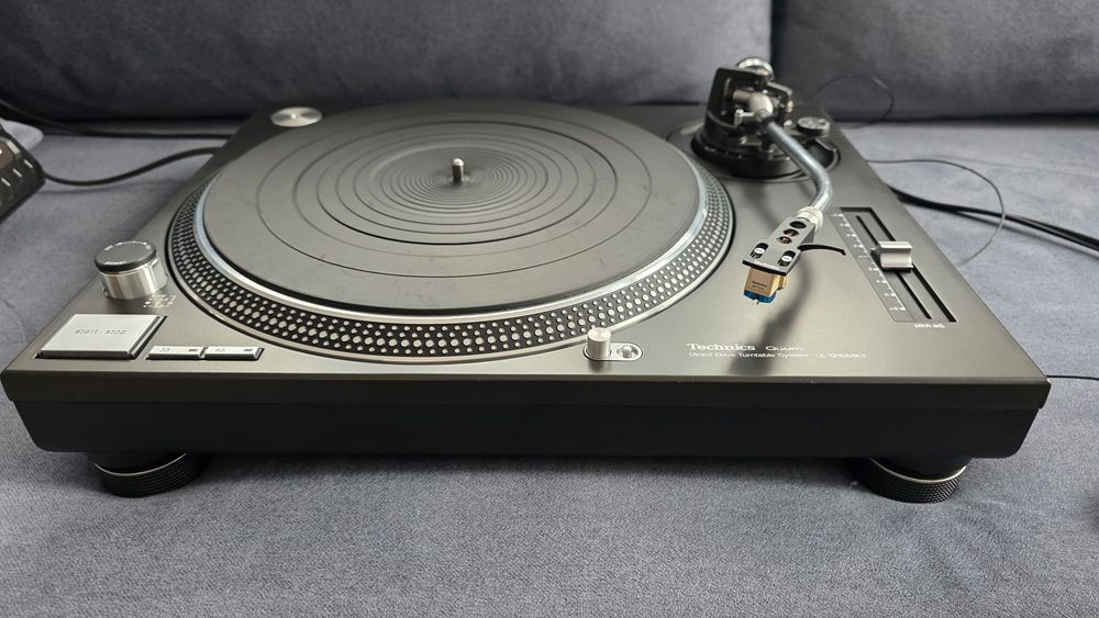 Technics SL-1210MK2 gramofon