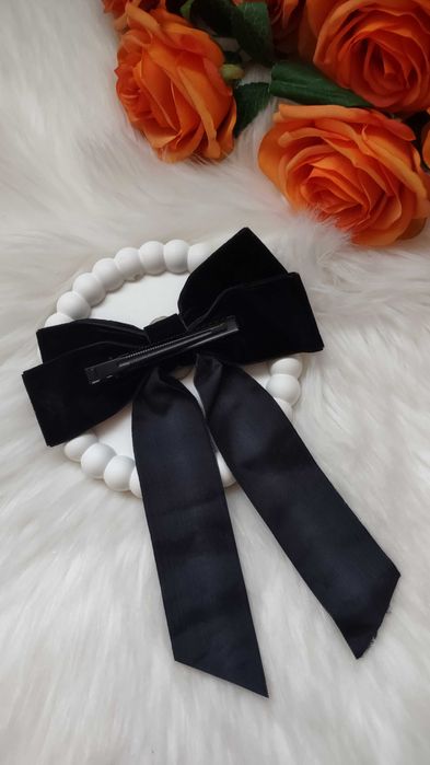 Welurowa spinka kokarda do włosów