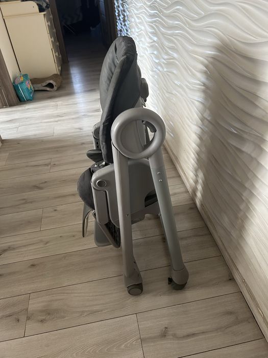 Стульчик для кормления Chicco Polly Magic