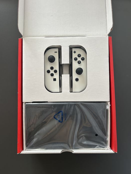 Nintendo Switch OLED 64 Gb Чудовий стан