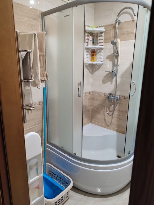 Продам 3-кімнатну квартиру