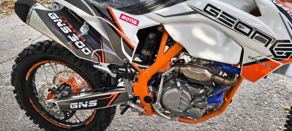 Geon Dakar GNS 300 (не Kovi) 2025