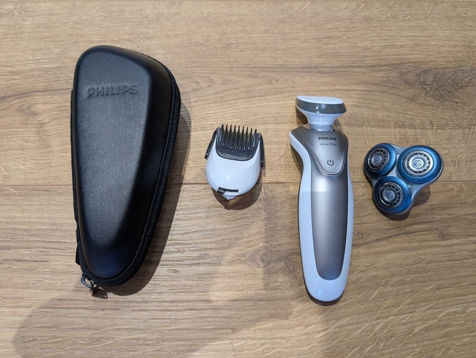 Електробритва PHILIPS Series 7000 S7510/41