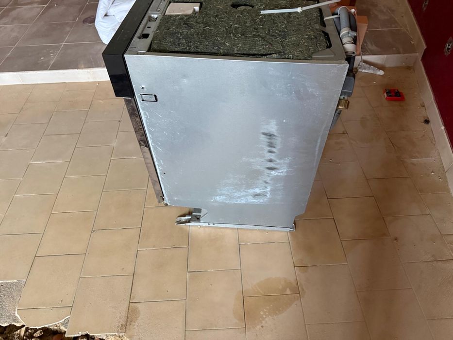 Maquina de Lavar Louça de encastrar Electrolux