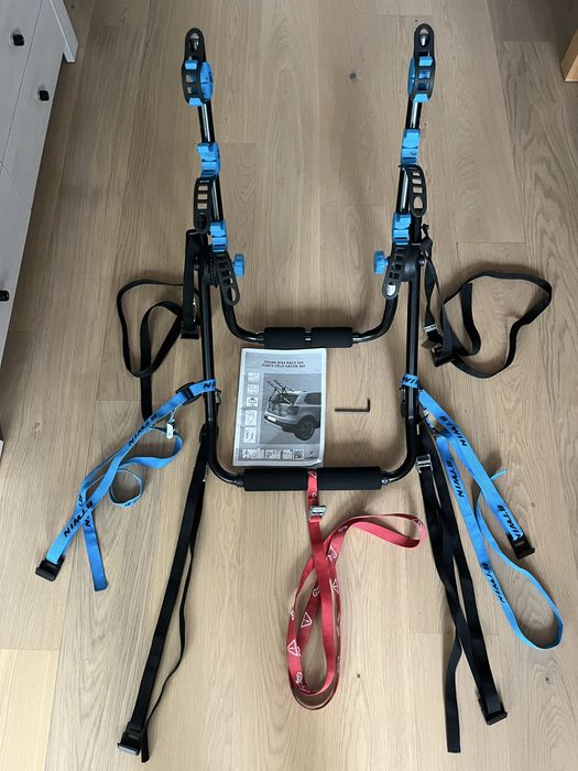 Bagażnik rowerowy Bwtin 300 na klape samochodu