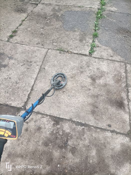 Продам метало шукач.