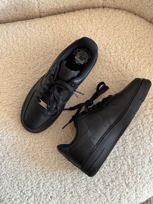 Кросівки Nike Air Force 1 ʼ07 38,5/41p