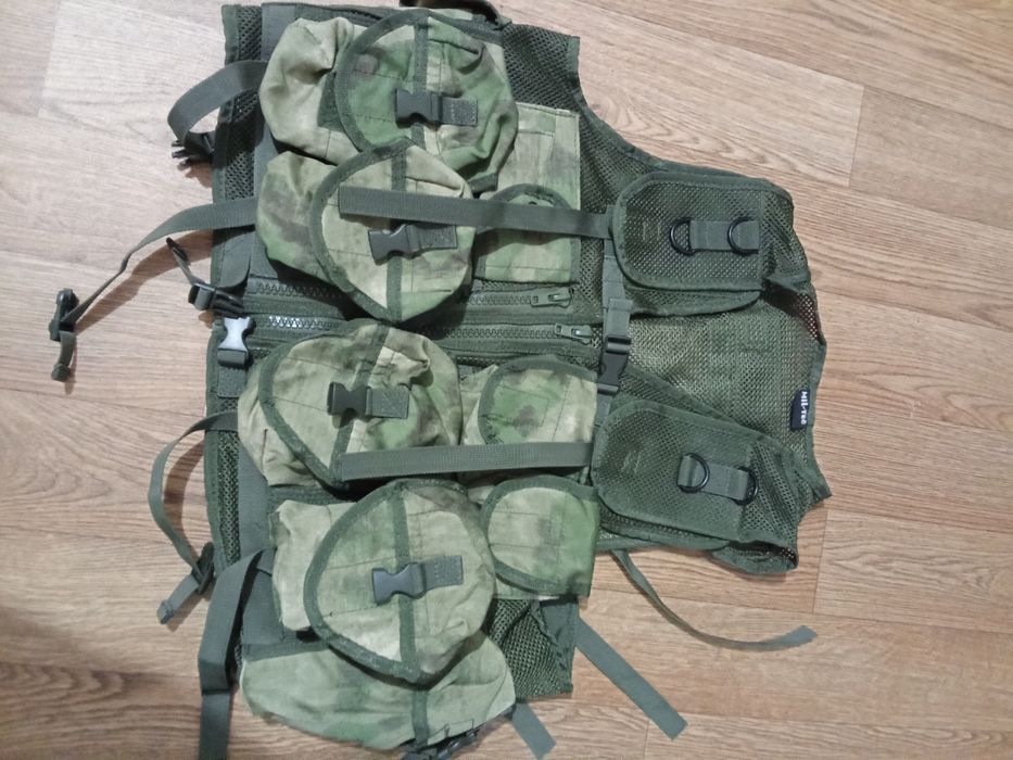 Розгрузочний тактичний жилет Mil Tec