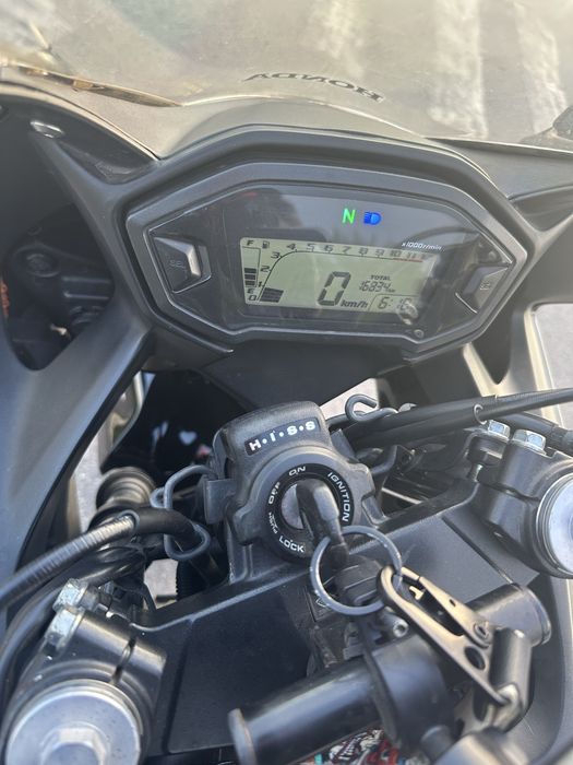 Продам Honda CBR 400 R