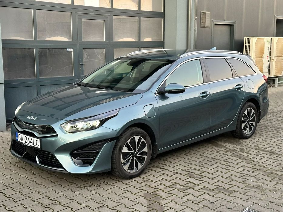 Kia Ceed Kia Ceed SW 1,6 GDI 6DCT PHEV- wersja L + WIN