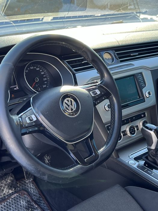 Volkswagen passat b8