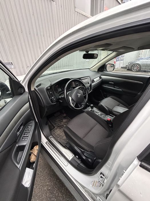 Mitsubishi Outlander 3 2014