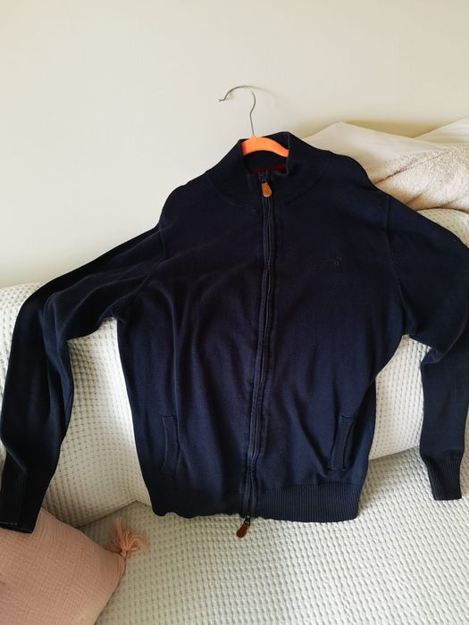 Casaco azul de malha