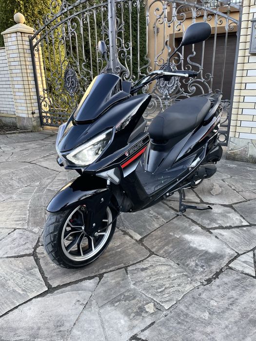 Скутер Spark 150, 2025 рік
