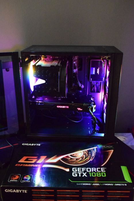 Komputer stacjonarny RYZEN 5 3600 4.2GHZ/GTX 1080/16 GB 3200mhz/RGB