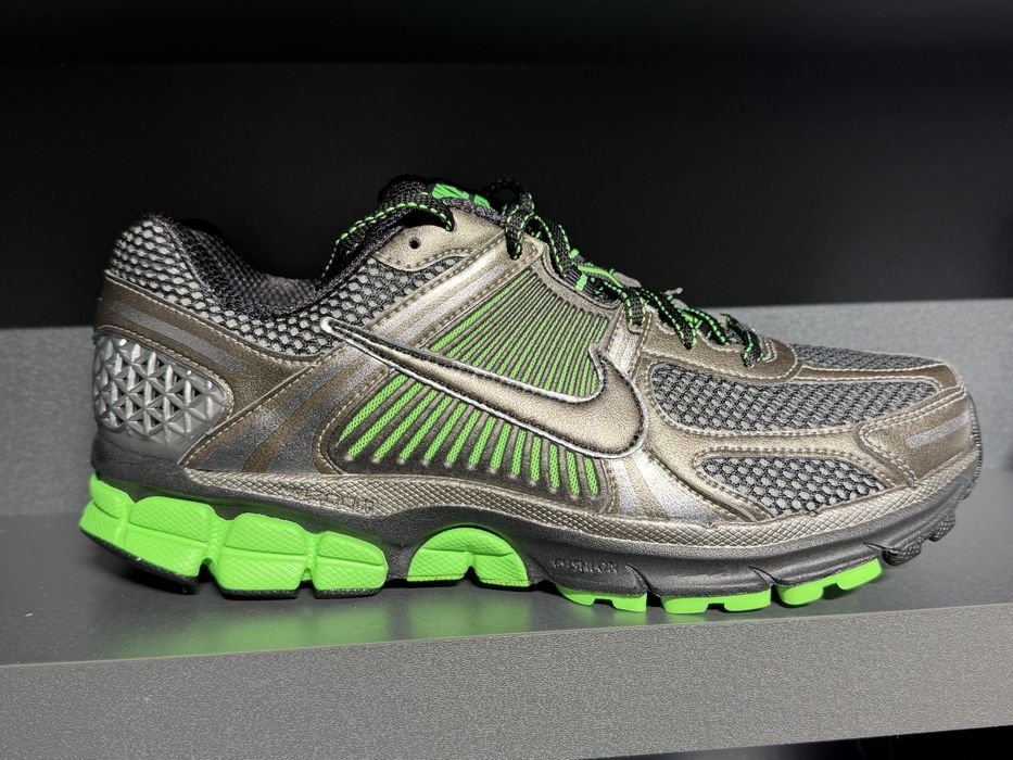 Оригінал 100%   Nike Zoom Vomero 5 Se Black/Grey IB2988-001. / від 26,5см до 29,5см/