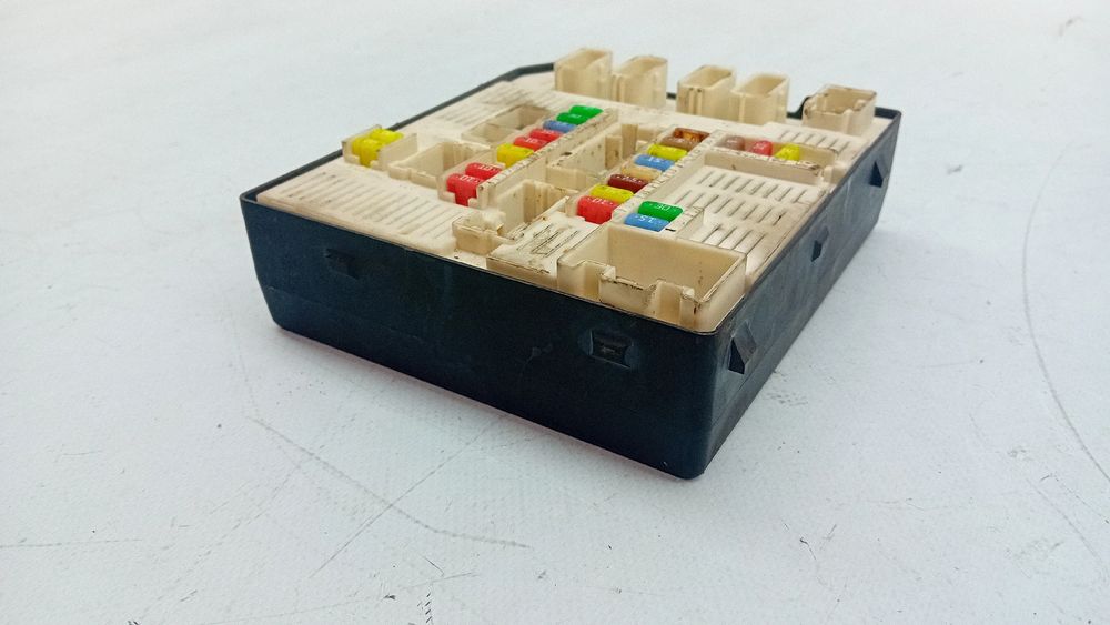 Caixa fusíveis / SAM / BSI RENAULT Megane III Grandtour (KZ0/1)