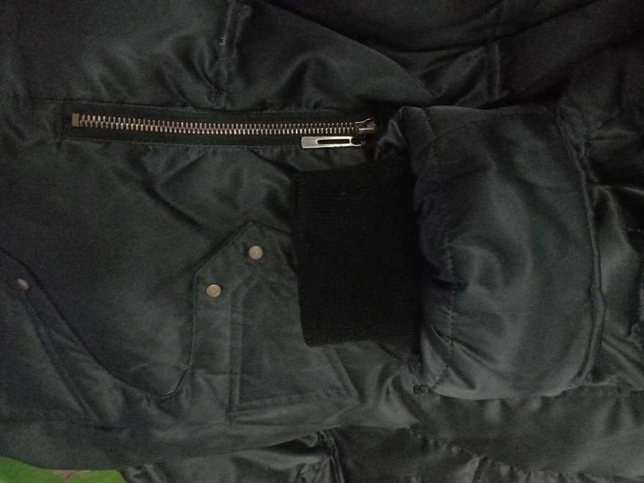 Пуховик SNOW BEAUTY  размер 48-50 (натурального пуха 90%)