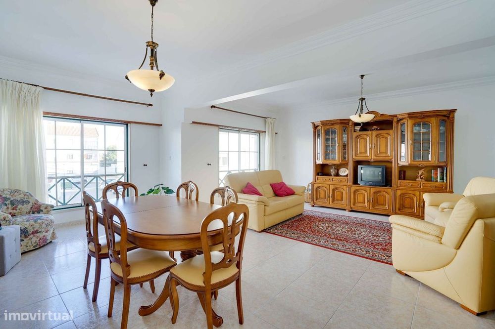 Apartamento T3 com Terraço - Samora Correia — Samora Correia, Santarém